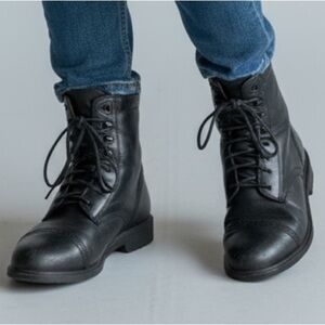 Ariat Women’s 8.5 Black Leather Equestrian Riding Boots Classic Comfort Lace Up